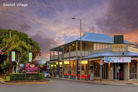 Rockpool 2 Sawtell Beach - Just Steps To Restaurants And 2 Min Stroll To Beach! - New Castle Holiday 17