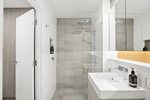 Rockpool 2 Sawtell Beach - Just Steps To Restaurants And 2 Min Stroll To Beach! - New Castle Holiday 10