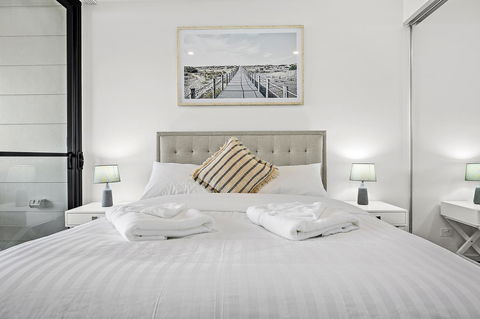 Rockpool 2 Sawtell Beach - Just Steps To Restaurants And 2 Min Stroll To Beach! - New Castle Holiday 8