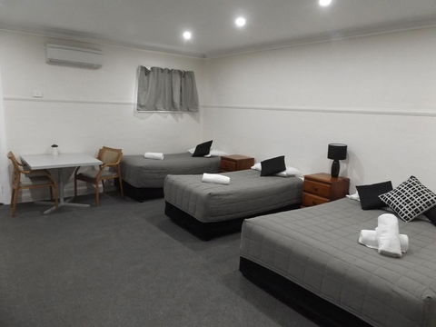 Ben Chifley Motor Inn - New Castle Holiday 5