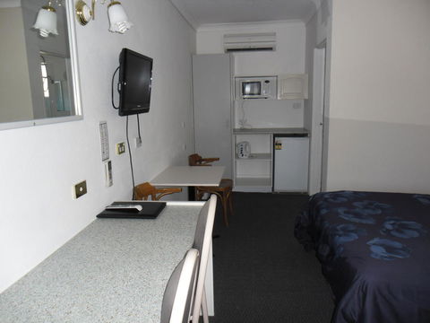 Ben Chifley Motor Inn - New Castle Holiday 31