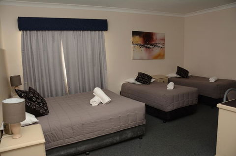 Ben Chifley Motor Inn - New Castle Holiday 16