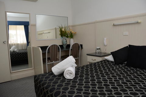 Ben Chifley Motor Inn - New Castle Holiday 18