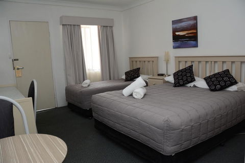 Ben Chifley Motor Inn - New Castle Holiday 14