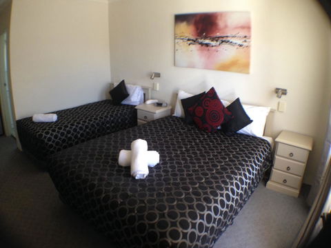 Ben Chifley Motor Inn - New Castle Holiday 28