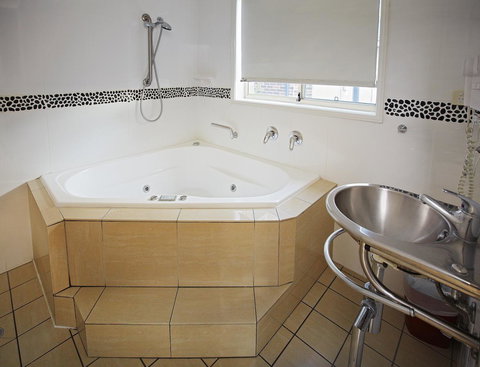 Jesmond Executive Villas - New Castle Holiday 30