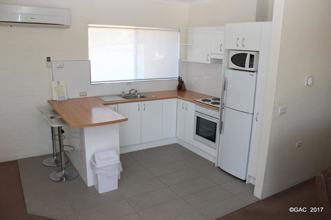 Mollymook Cove Apartments - New Castle Holiday 12