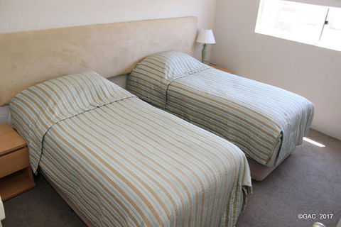 Mollymook Cove Apartments - New Castle Holiday 17