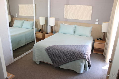 Mollymook Cove Apartments - New Castle Holiday 33