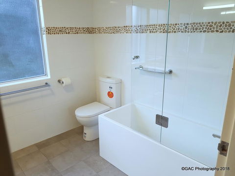 Mollymook Cove Apartments - New Castle Holiday 27