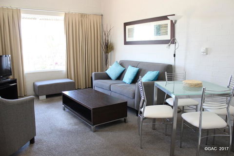 Mollymook Cove Apartments - New Castle Holiday 32