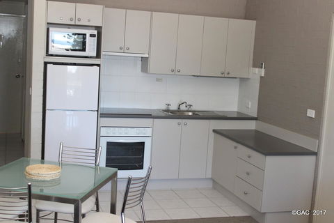 Mollymook Cove Apartments - New Castle Holiday 23