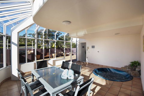 Mollymook Cove Apartments - New Castle Holiday 35