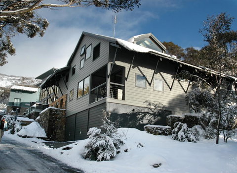 Ramshead Creek 3 - Thredbo - New Castle Holiday 0