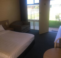Junee Motor Inn - New Castle Holiday