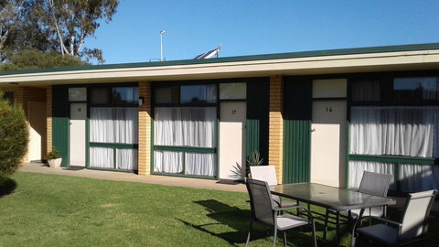Junee Motor Inn - New Castle Holiday 10