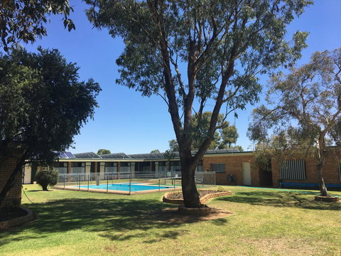 Junee Motor Inn - New Castle Holiday 25