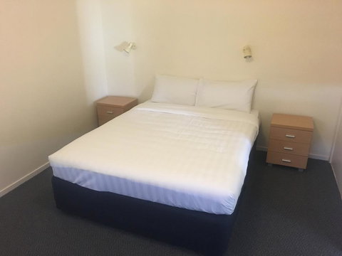 Junee Motor Inn - New Castle Holiday 20