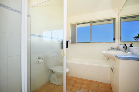 The Cove At Culburra - Direct Access To Beach - New Castle Holiday 14