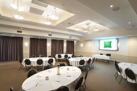 Ibis Styles Tamworth - New Castle Holiday 8