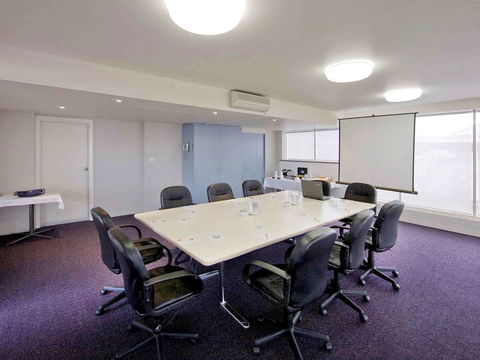 Ibis Styles Tamworth - New Castle Holiday 28