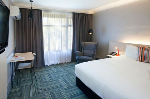 Ibis Styles Tamworth - New Castle Holiday 0