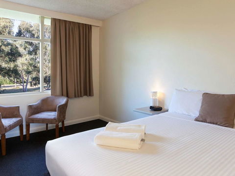 Ibis Styles Tamworth - New Castle Holiday 27