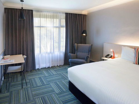 Ibis Styles Tamworth - New Castle Holiday 35