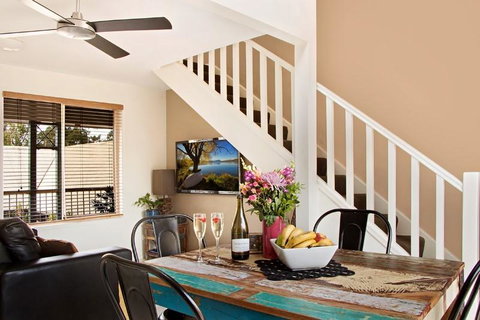 Byron Central Apartments - New Castle Holiday 19