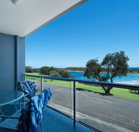 Boat Harbour on the Beach Getaway - New Castle Holiday