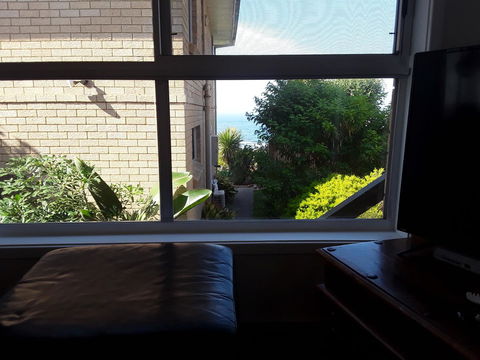 Narooma Golfers Lodge - New Castle Holiday 9