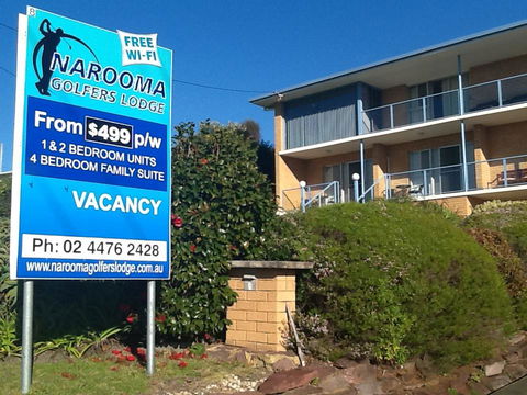 Narooma Golfers Lodge - New Castle Holiday 40