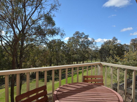 Villa 2br Prosecco Villa Located Within Cypress Lakes Resort - New Castle Holiday 9