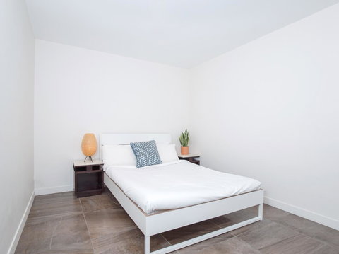 DD Apartments On Day - New Castle Holiday 12