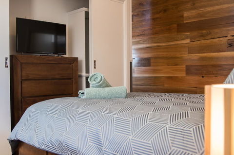 Mudgee Apartments On Horatio Street - New Castle Holiday 1