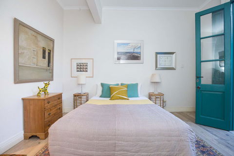 Bondi Beach House - New Castle Holiday 37