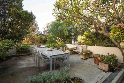 Bondi Beach House - New Castle Holiday 10