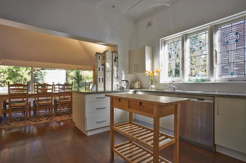 Bondi Beach House - New Castle Holiday 7