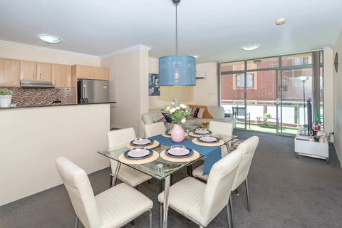 Apartments In Pyrmont - New Castle Holiday 0