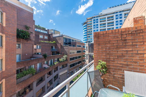 Apartments In Pyrmont - New Castle Holiday 20