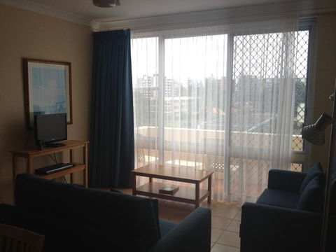Oxley Cove Holiday Apartment - New Castle Holiday 11