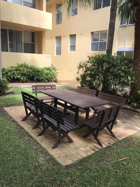 Oxley Cove Holiday Apartment - New Castle Holiday 7