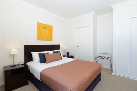 Macquarie Waters Boutique Apartment Hotel - New Castle Holiday 12