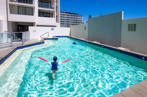 Macquarie Waters Boutique Apartment Hotel - New Castle Holiday 3