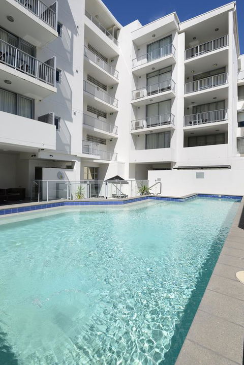Macquarie Waters Boutique Apartment Hotel - New Castle Holiday 5