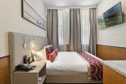 YEHS Hotel Sydney QVB - New Castle Holiday 21