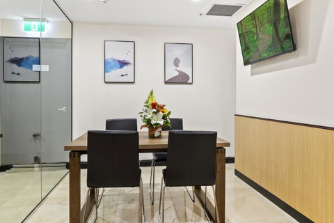 YEHS Hotel Sydney QVB - New Castle Holiday 17