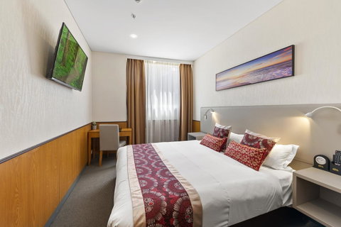YEHS Hotel Sydney QVB - New Castle Holiday 7