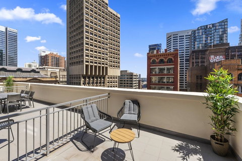 YEHS Hotel Sydney QVB - New Castle Holiday 14
