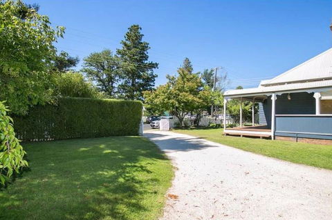 Belltrees - New Castle Holiday 8